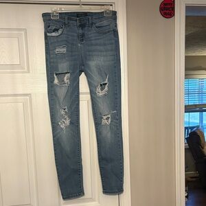 Judy Blue distressed jeans Size 9/29 EUC